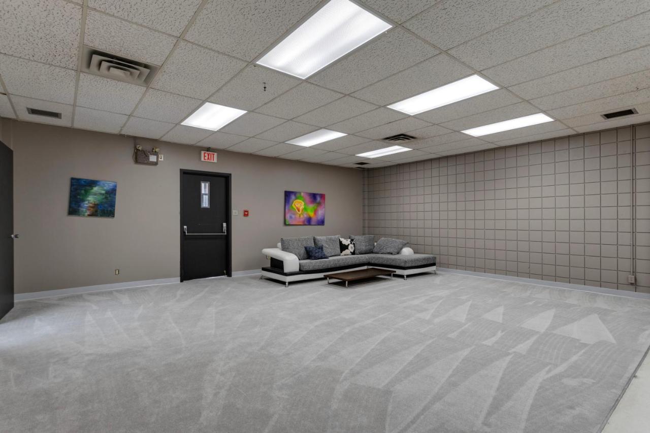 Hostel Calgary Connect Zewnętrze zdjęcie