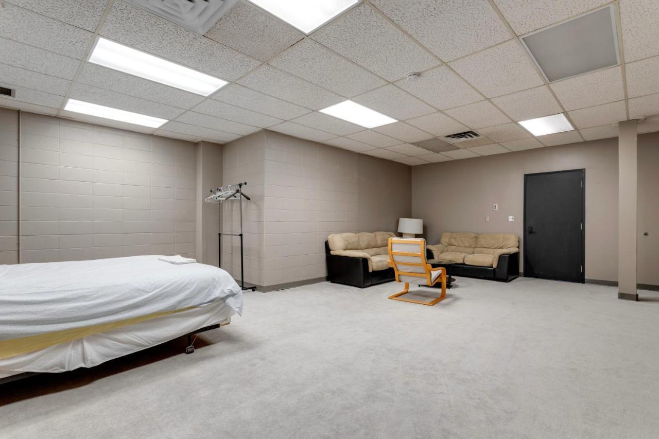 Hostel Calgary Connect Zewnętrze zdjęcie